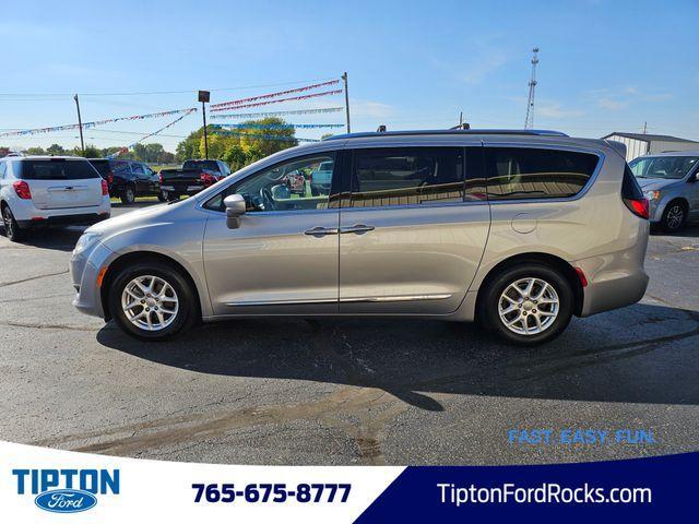 Photo of 2020 Billet Silver Metallic Clearcoat Chrysler Pacifica