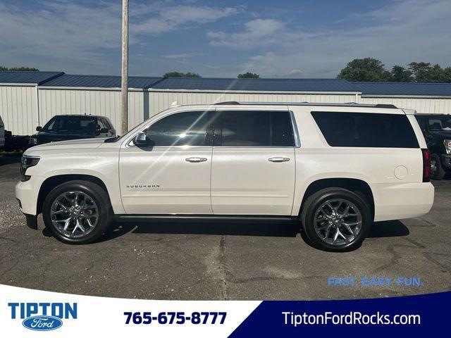 Photo of 2017 Iridescent Pearl Tricoat Chevrolet Suburban