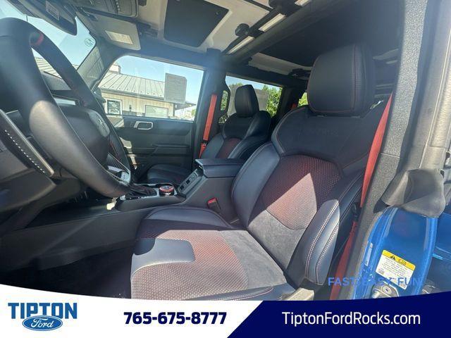 Photo of 2025 Blue Metallic Ford Bronco