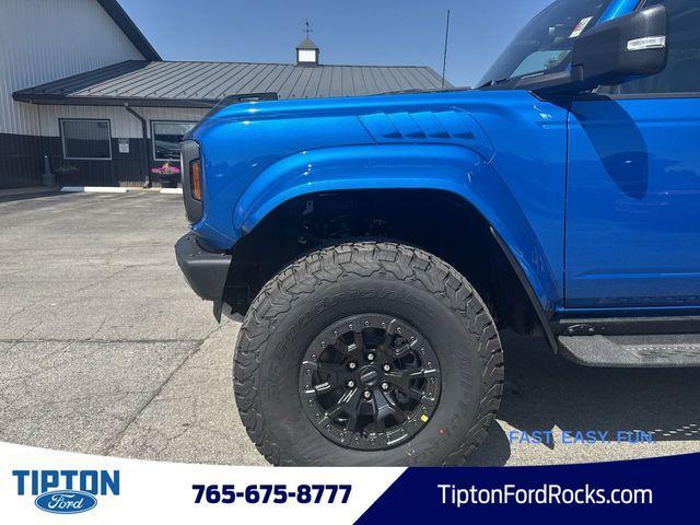 Photo of 2025 Blue Metallic Ford Bronco