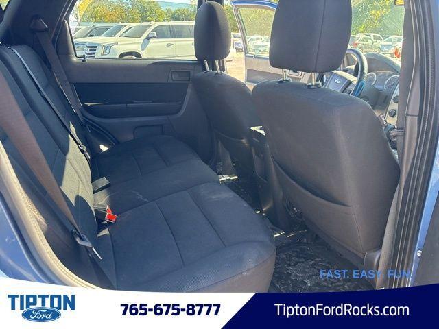 Photo of 2009 Sport Blue Clearcoat Metallic Ford Escape