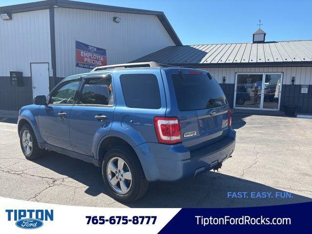 Photo of 2009 Sport Blue Clearcoat Metallic Ford Escape