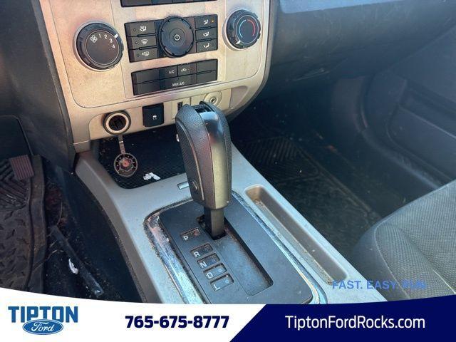 Photo of 2009 Sport Blue Clearcoat Metallic Ford Escape