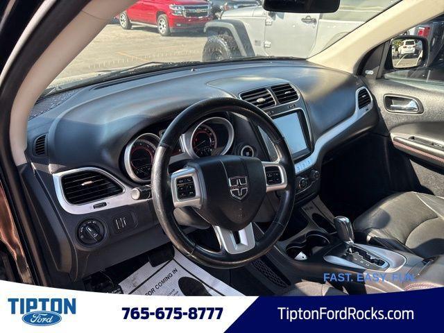 Photo of 2018 Pitch Black Clearcoat Dodge Journey