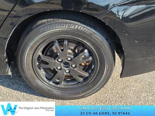 Photo of 2014 Black Toyota Prius