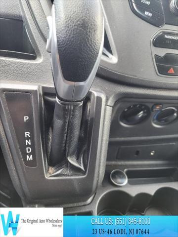 Photo of 2016 Oxford White Ford Transit-250