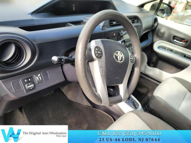 Photo of 2013 Black Sand Pearl Toyota Prius c