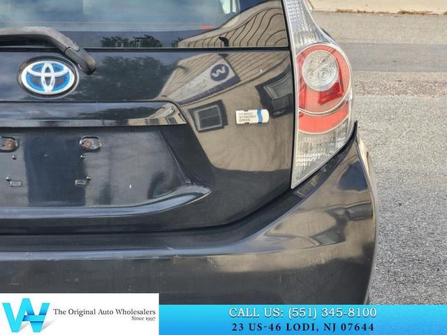 Photo of 2013 Black Sand Pearl Toyota Prius c