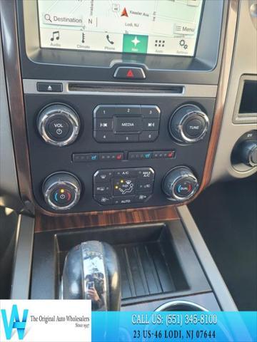 Photo of 2016 Green Gem Metallic Ford Expedition EL