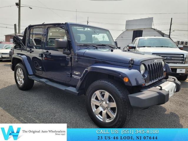 Photo of 2013 True Blue Pearlcoat Jeep Wrangler Unlimited