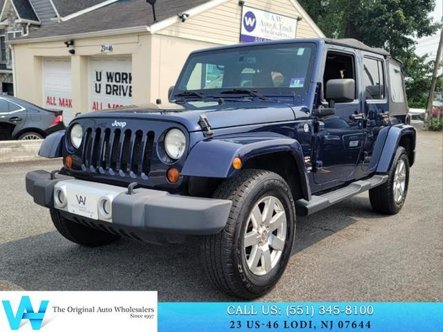 Photo of 2013 True Blue Pearlcoat Jeep Wrangler Unlimited