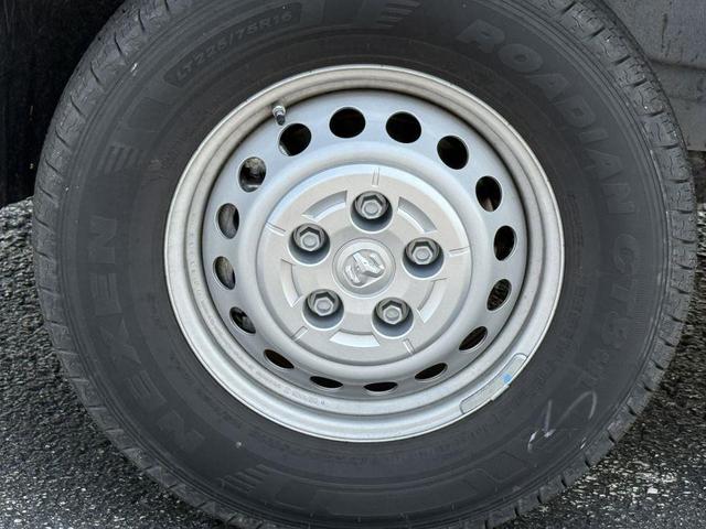 Photo of 2025 Bright White Clearcoat RAM ProMaster 2500
