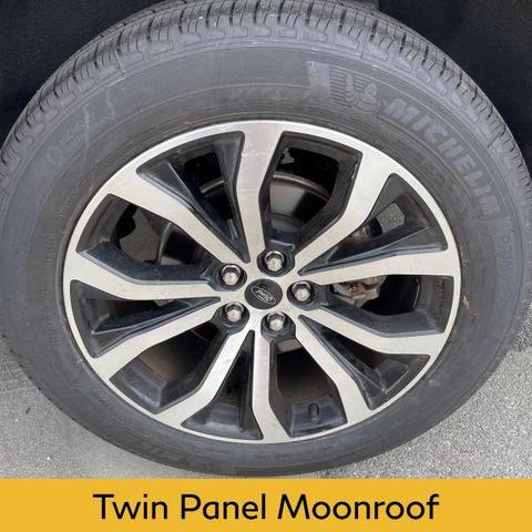 Photo of 2022 Carbonized Gray Metallic Ford Explorer