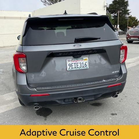 Photo of 2022 Carbonized Gray Metallic Ford Explorer