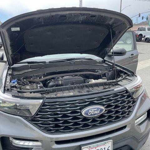 Photo of 2022 Carbonized Gray Metallic Ford Explorer