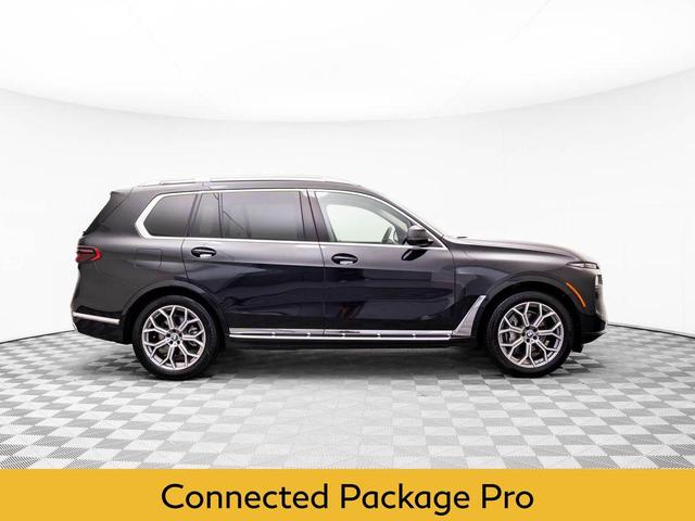 Photo of 2024 Black Sapphire Metallic BMW X7