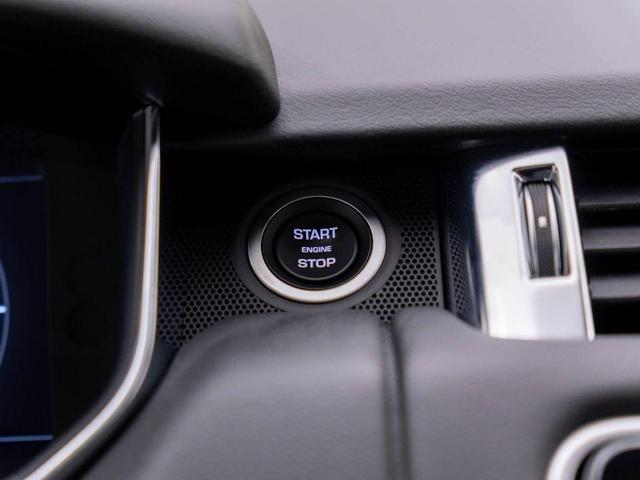 Photo of 2021 Gray Land Rover Range Rover Sport
