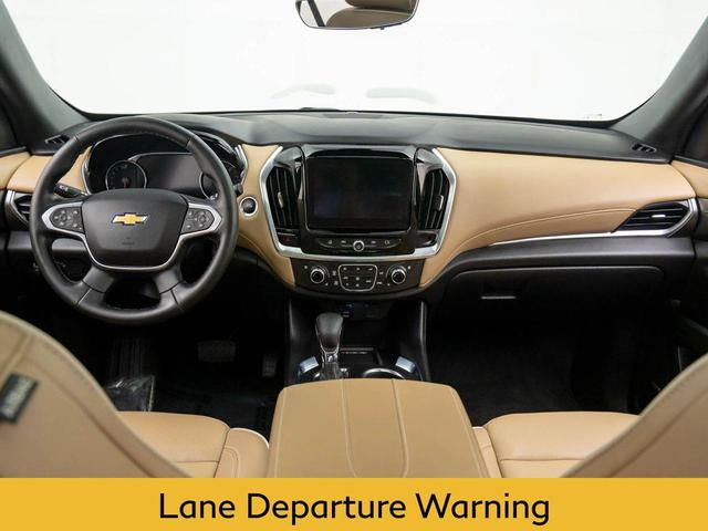 Photo of 2023 Mosaic Black Metallic Chevrolet Traverse