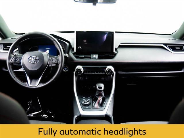 Photo of 2023 Ice Cap Toyota RAV4 Prime