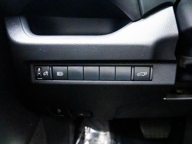 Photo of 2023 Ice Cap Toyota RAV4 Prime