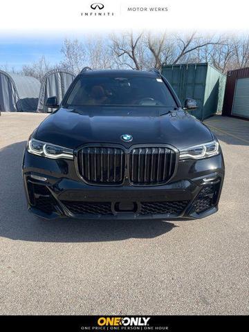 2022 BMW X7
