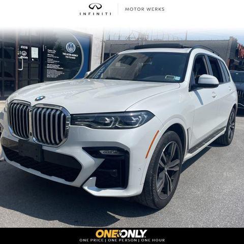 2022 BMW X7