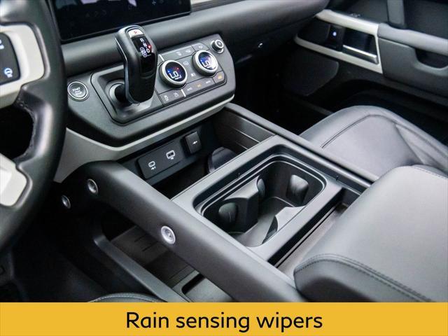 Photo of 2024 Gray Land Rover Defender