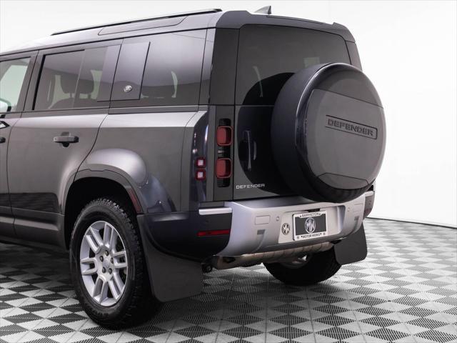 Photo of 2024 Gray Land Rover Defender