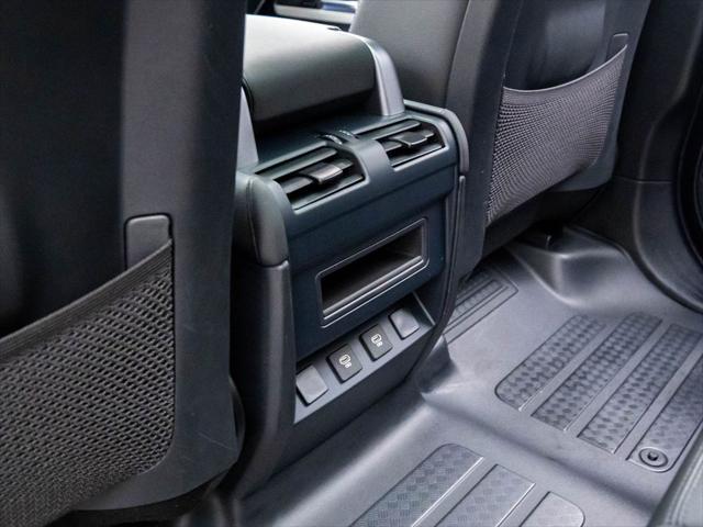 Photo of 2024 Gray Land Rover Defender