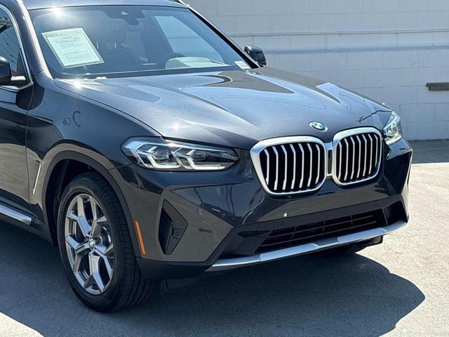 Photo of 2024 Dark Graphite Metallic BMW X3