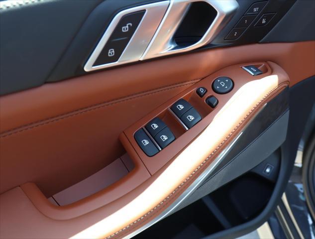 Photo of 2026 Dravit Grey Metallic BMW X5 PHEV