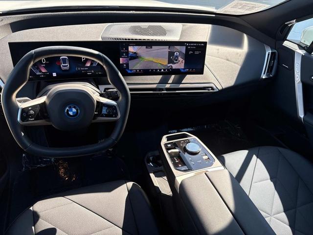 Photo of 2025 Mineral White Metallic BMW iX