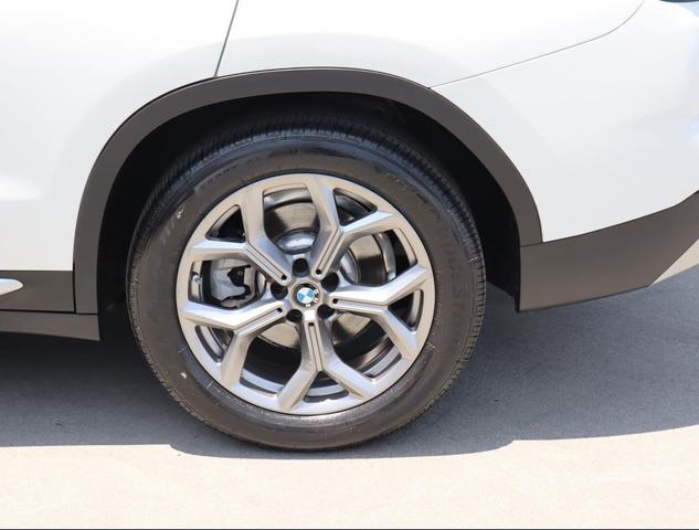 Photo of 2022 Alpine White BMW X3