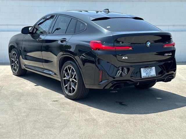 Photo of 2024 Black Sapphire Metallic BMW X4
