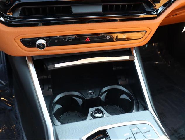 Photo of 2025 Skyscraper Grey Metallic BMW i4 Gran Coupe
