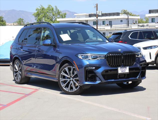 2022 BMW X7