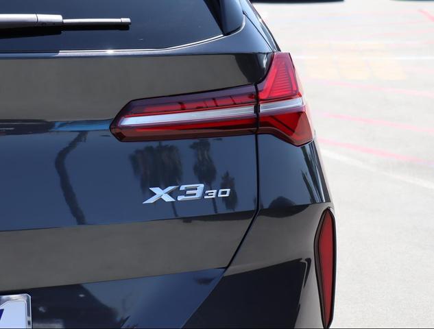 Photo of 2025 Dark Graphite Metallic BMW X3