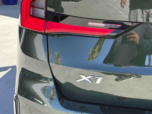 Photo of 2025 San Remo Green Metallic BMW X1