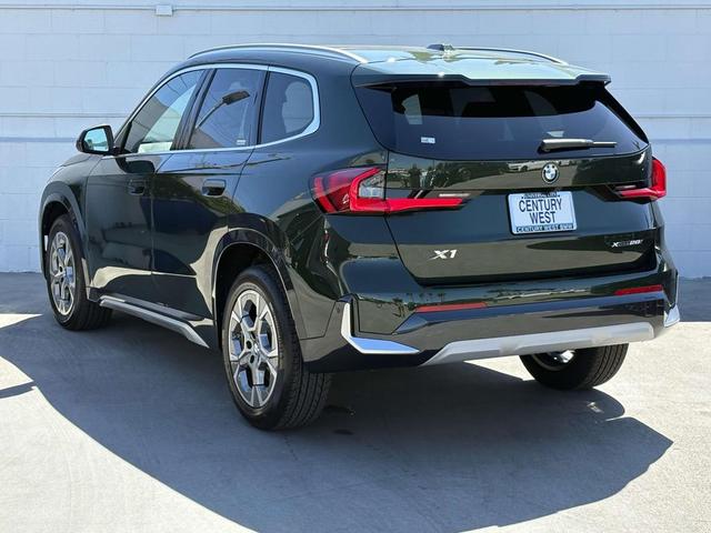 Photo of 2025 San Remo Green Metallic BMW X1