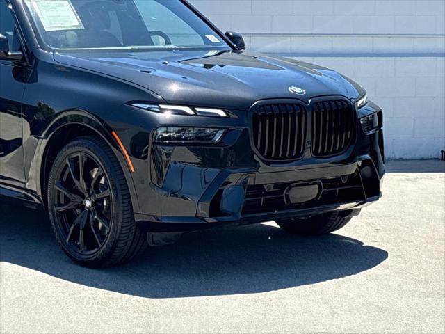 Photo of 2024 Black Sapphire Metallic BMW X7
