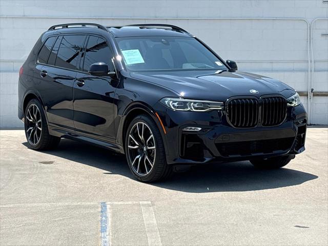 2022 BMW X7
