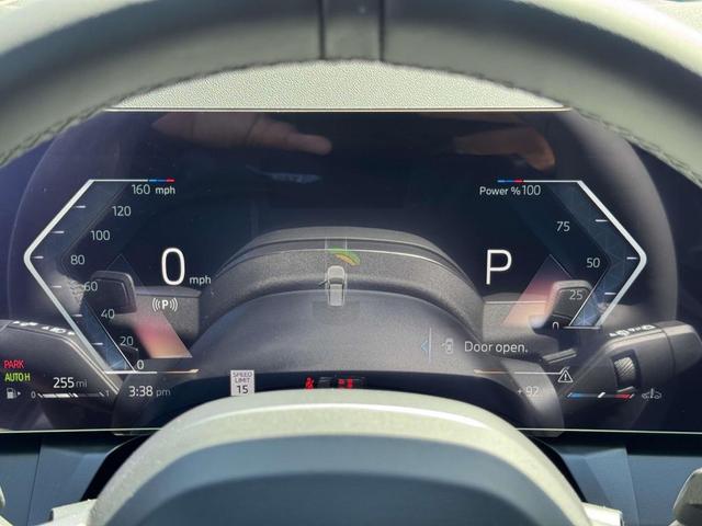 Photo of 2025 Alpine White BMW X3