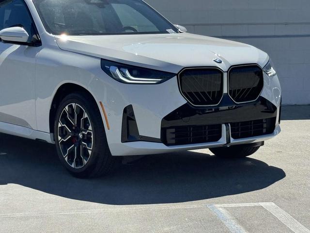 Photo of 2025 Alpine White BMW X3