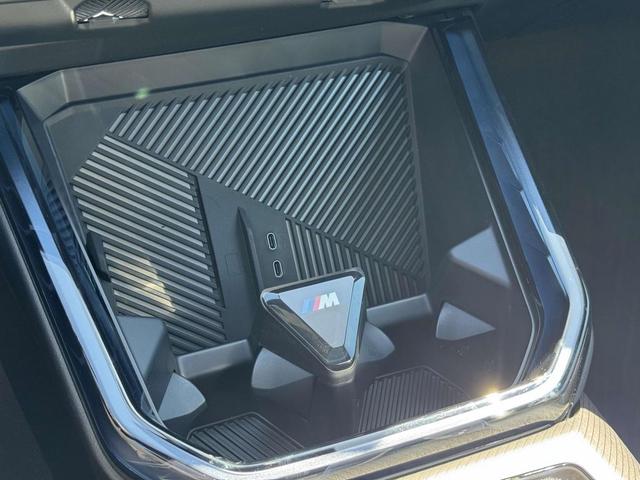 Photo of 2025 Alpine White BMW X3