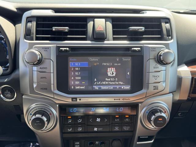 Photo of 2019 Blizzard Pearl Toyota 4Runner