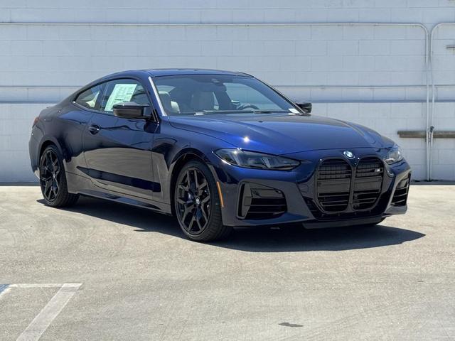 Photo of 2026 Tanzanite Blue II Metallic BMW M440