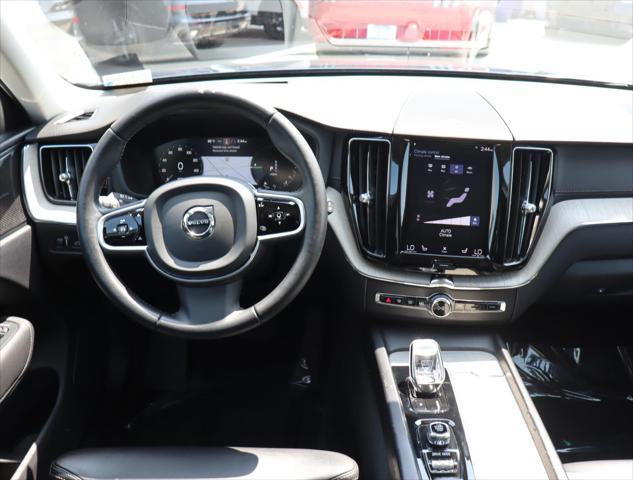 Photo of 2020 Denim Blue Metallic Volvo XC60 Recharge Plug-In Hybrid