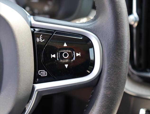 Photo of 2020 Denim Blue Metallic Volvo XC60 Recharge Plug-In Hybrid