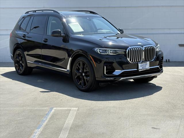 2022 BMW X7