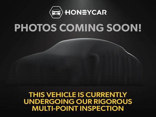 Photo of 2018 White Ford Fusion Hybrid